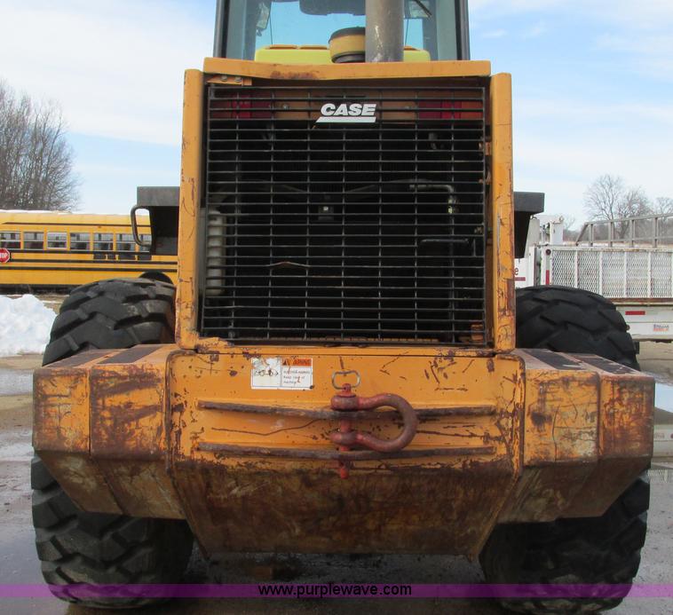 image for item I3091 2000 Case 621C wheel loader