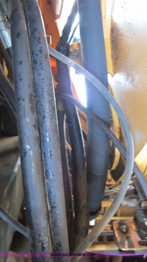 image for item I3091 2000 Case 621C wheel loader