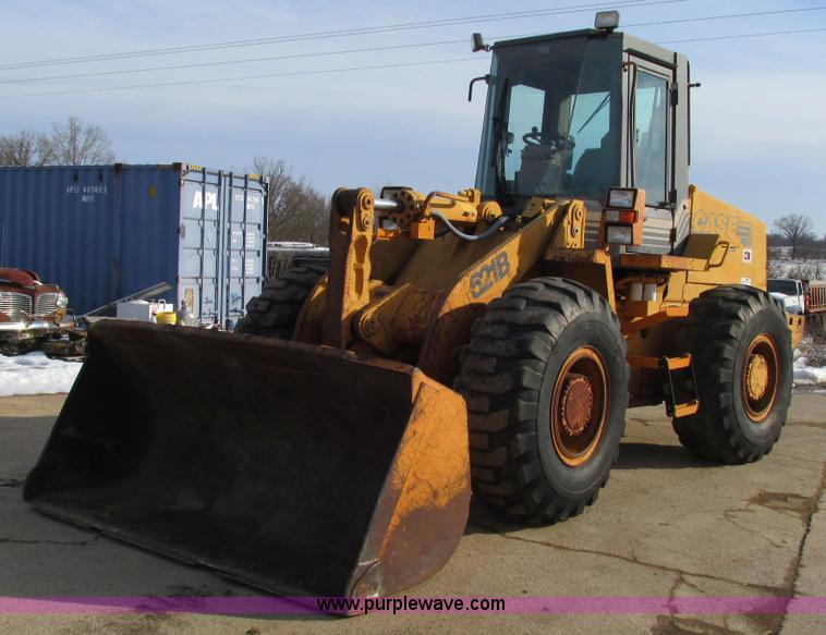 image for item I3092 1998 Case 621B wheel loader