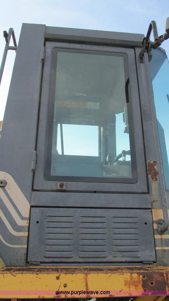 image for item I3092 1998 Case 621B wheel loader