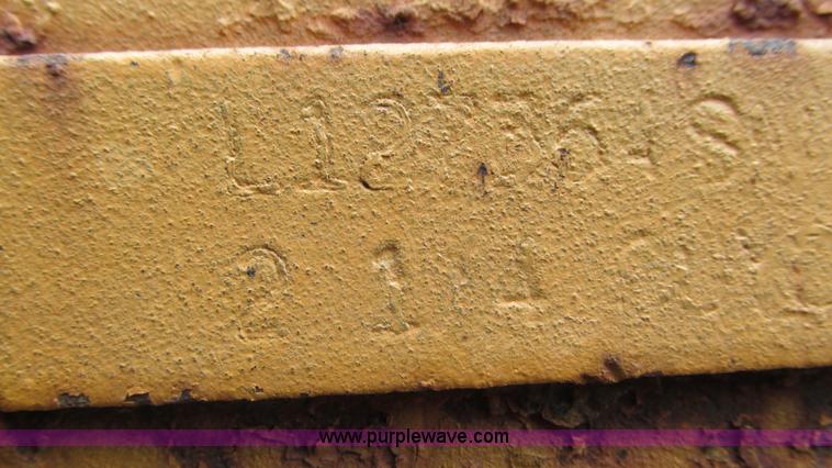 image for item I3092 1998 Case 621B wheel loader