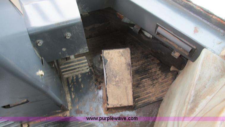 image for item I3092 1998 Case 621B wheel loader