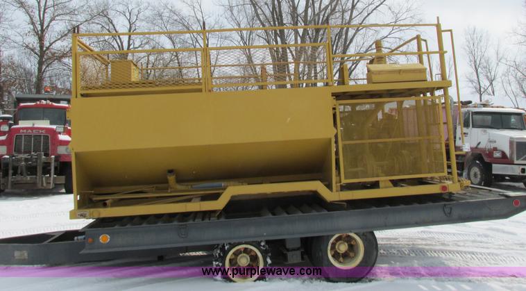 image for item I3771 Bowie 1500 hydro seeder