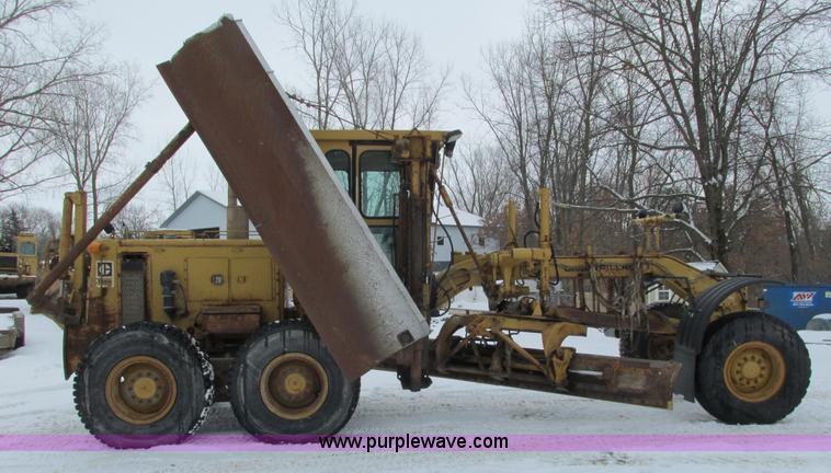 image for item I3772 1980 Caterpillar 140G articulated motor grader