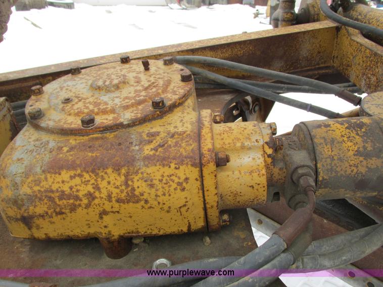 image for item I3772 1980 Caterpillar 140G articulated motor grader
