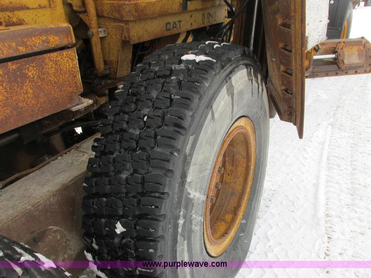 image for item I3772 1980 Caterpillar 140G articulated motor grader