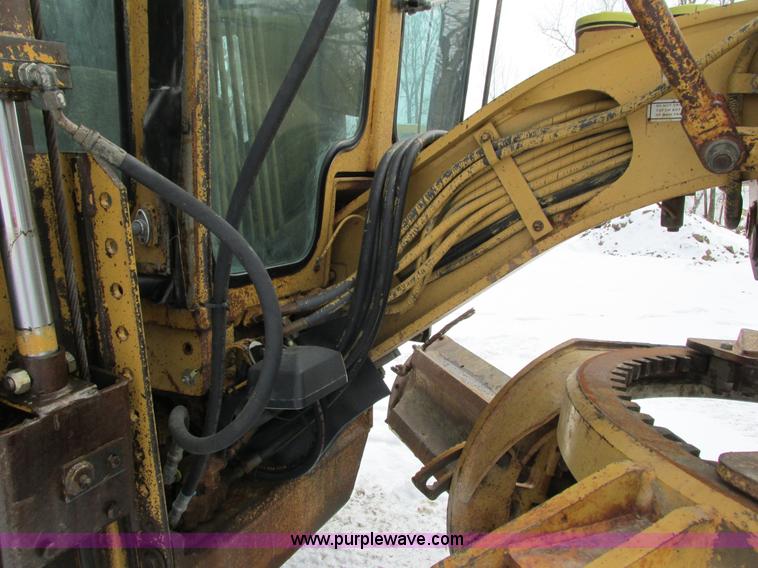 image for item I3772 1980 Caterpillar 140G articulated motor grader