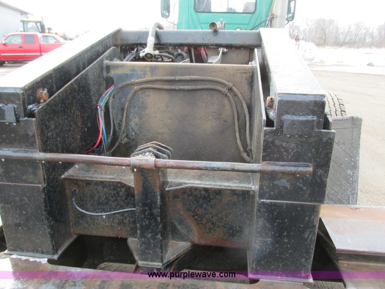 image for item I3785 2001 Load King lowboy trailer