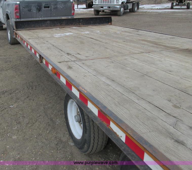 image for item I3788 1995 Econoline equipment trailer
