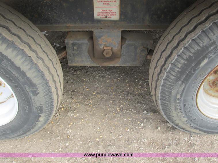 image for item I3788 1995 Econoline equipment trailer