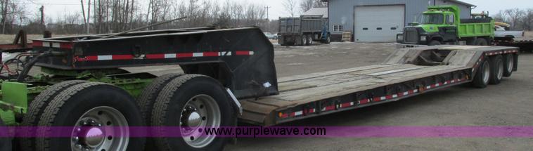 image for item I3789 1992 Nelson ART-FL-401D equipment trailer