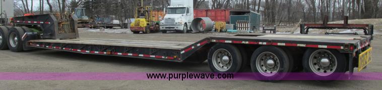 image for item I3789 1992 Nelson ART-FL-401D equipment trailer