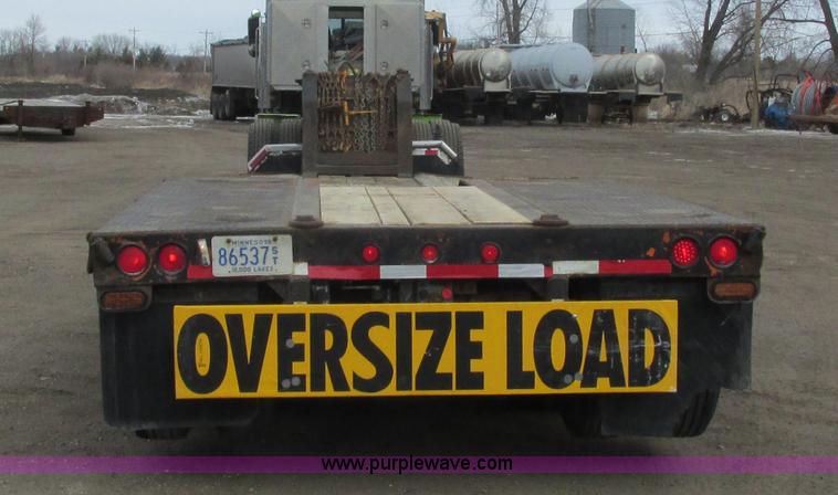 image for item I3789 1992 Nelson ART-FL-401D equipment trailer