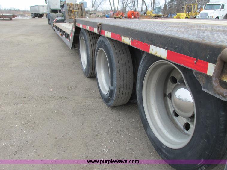 image for item I3789 1992 Nelson ART-FL-401D equipment trailer