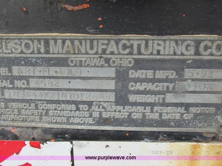 image for item I3789 1992 Nelson ART-FL-401D equipment trailer