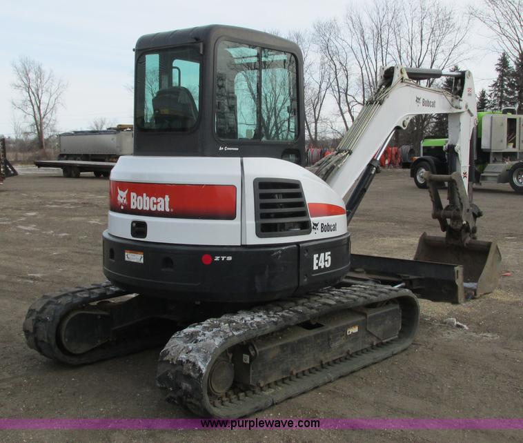 image for item I3790 2011 Bobcat E45M-ZT compact excavator