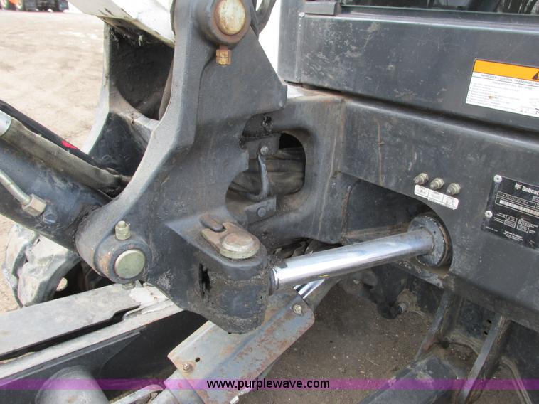 image for item I3790 2011 Bobcat E45M-ZT compact excavator