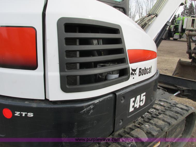image for item I3790 2011 Bobcat E45M-ZT compact excavator