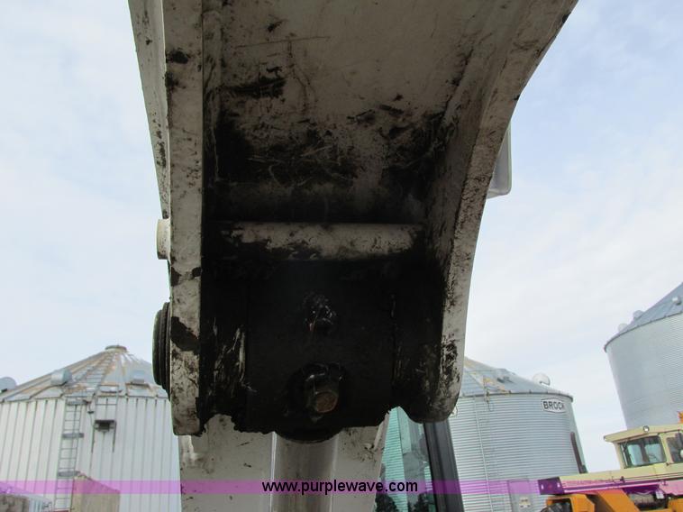 image for item I3790 2011 Bobcat E45M-ZT compact excavator