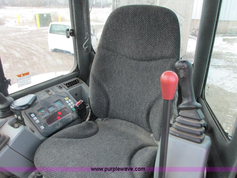 image for item I3790 2011 Bobcat E45M-ZT compact excavator