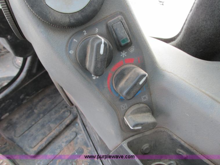 image for item I3790 2011 Bobcat E45M-ZT compact excavator