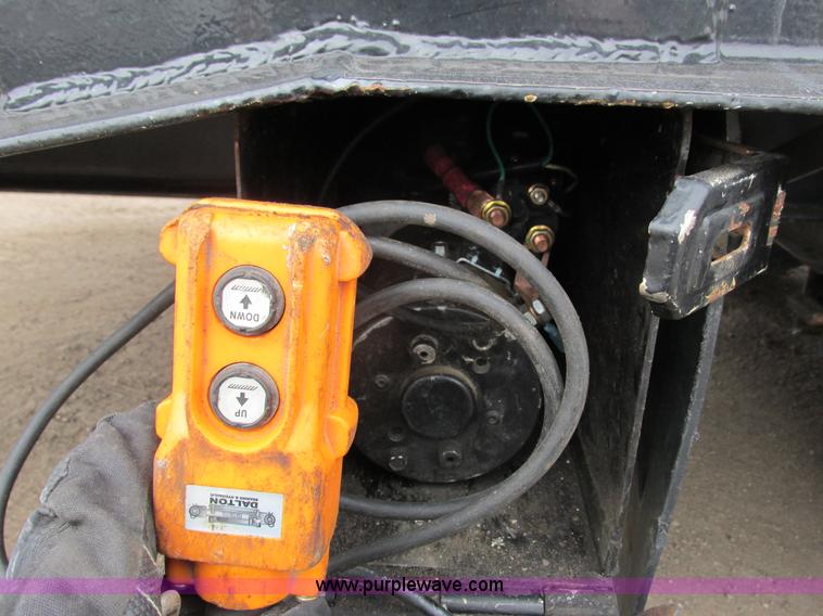 image for item I3791 1989 Redi Haul equipment trailer