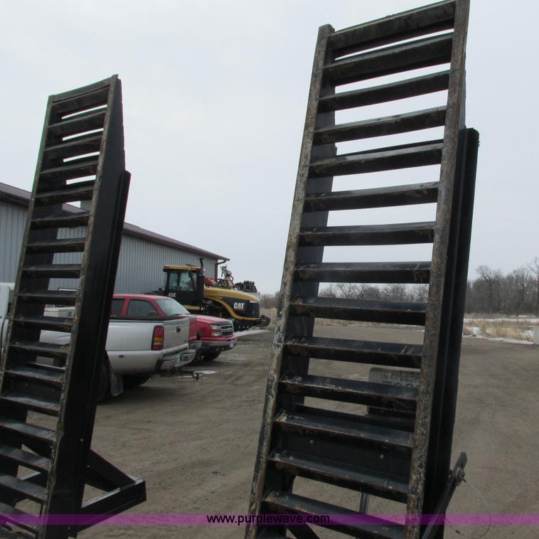 image for item I3791 1989 Redi Haul equipment trailer