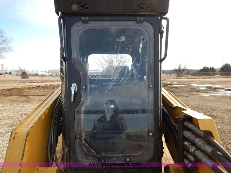 image for item I5069 2007 ASV RC100 R series posi-track skid steer with mulcher attachment