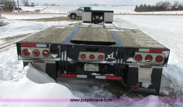 image for item I6587 2004 XL Specialized XL 70 lowboy trailer