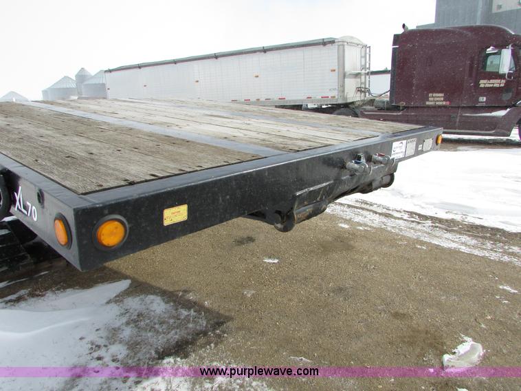 image for item I6587 2004 XL Specialized XL 70 lowboy trailer