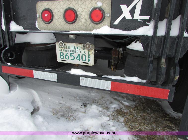 image for item I6587 2004 XL Specialized XL 70 lowboy trailer