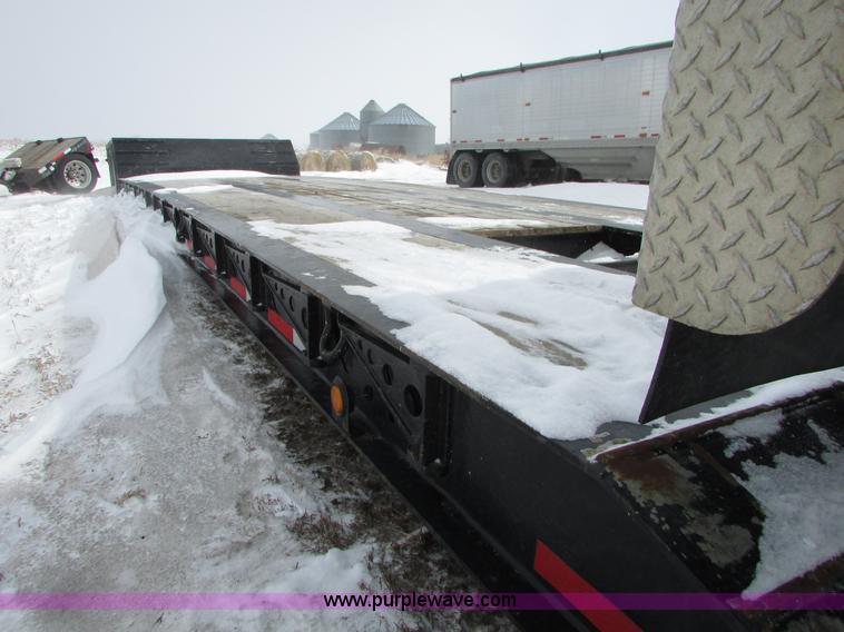 image for item I6587 2004 XL Specialized XL 70 lowboy trailer