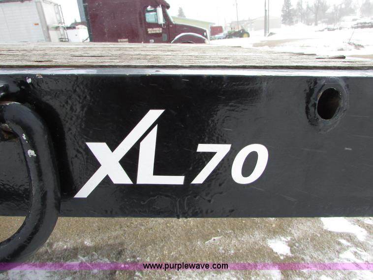 image for item I6587 2004 XL Specialized XL 70 lowboy trailer