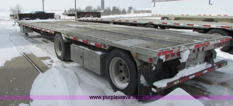 image for item I6588 2004 Reinke drop deck trailer