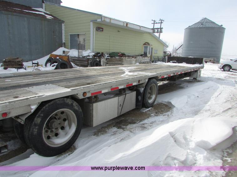 image for item I6588 2004 Reinke drop deck trailer