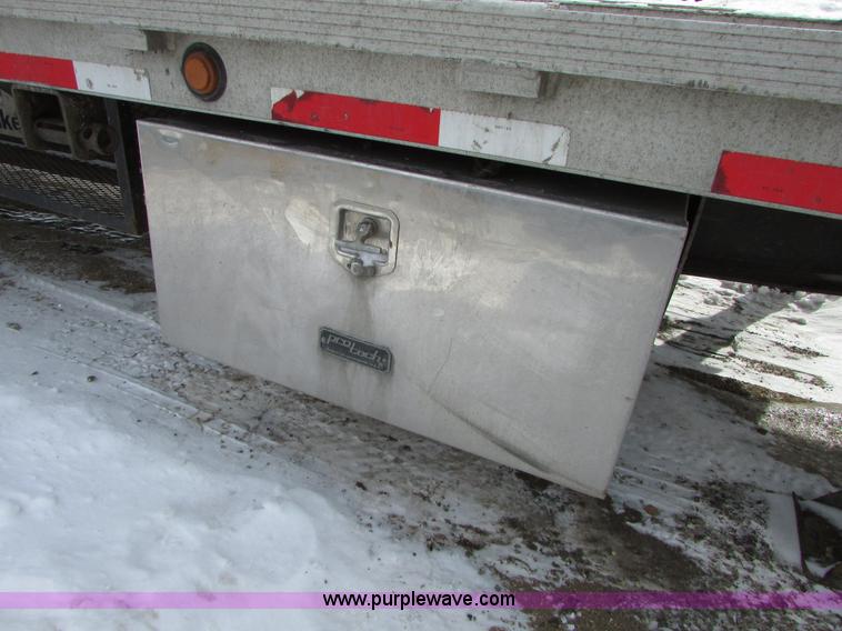 image for item I6588 2004 Reinke drop deck trailer