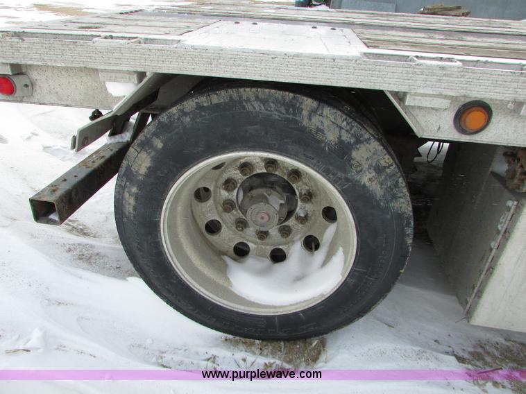image for item I6588 2004 Reinke drop deck trailer