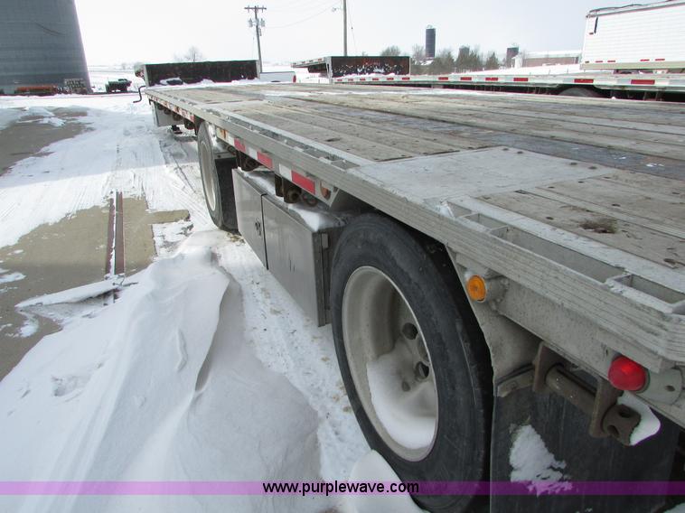image for item I6588 2004 Reinke drop deck trailer