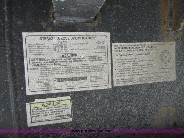 image for item I6588 2004 Reinke drop deck trailer