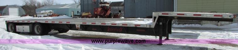 image for item I6589 2007 Fontaine Infinity drop deck trailer