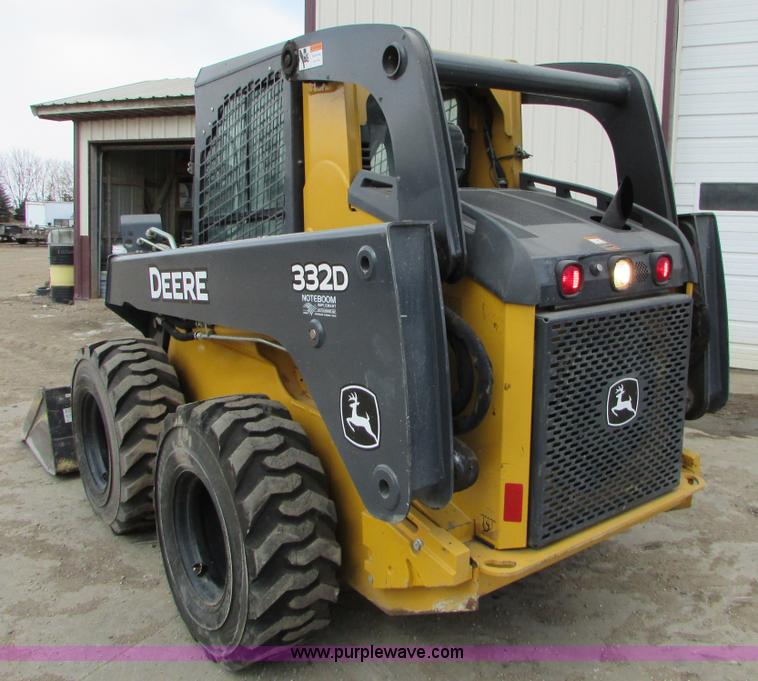 image for item I6601 2012 John Deere 332D skid steer