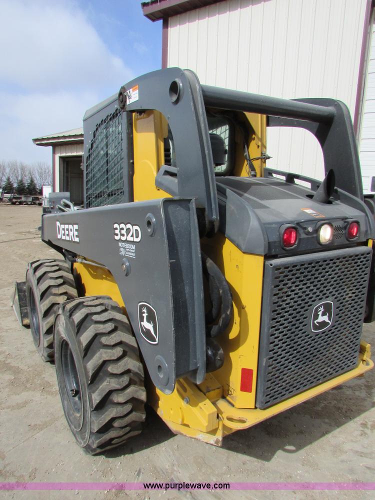 image for item I6601 2012 John Deere 332D skid steer