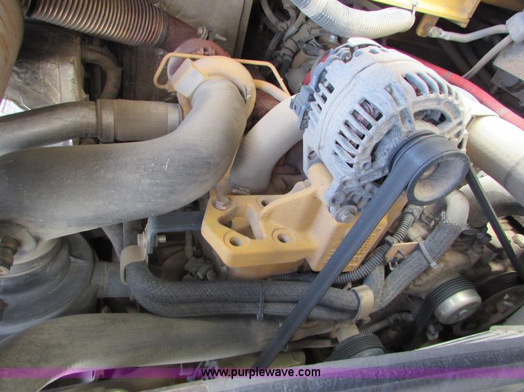 image for item I6601 2012 John Deere 332D skid steer