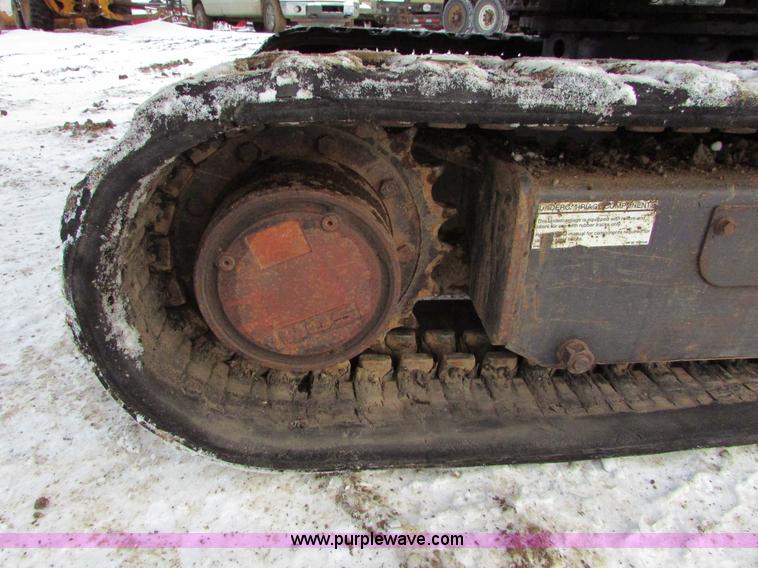 image for item I6611 1998 Bobcat X325 C series compact excavator