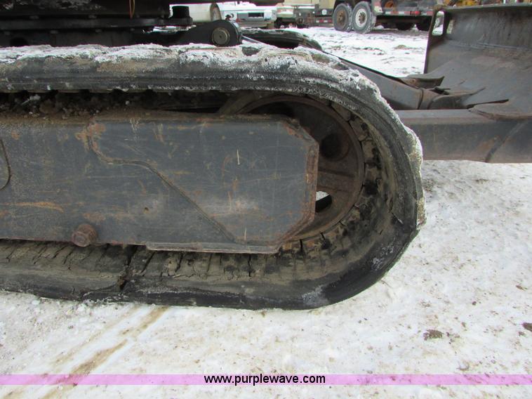 image for item I6611 1998 Bobcat X325 C series compact excavator