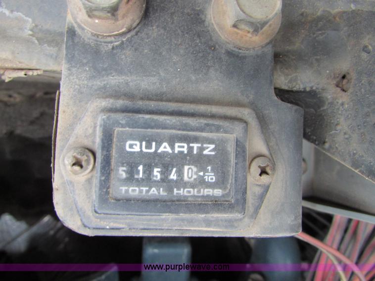 image for item I6611 1998 Bobcat X325 C series compact excavator