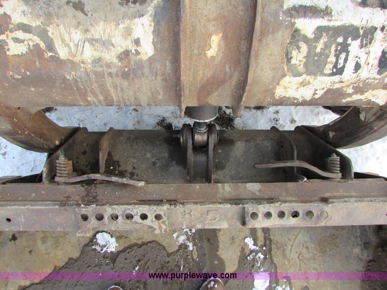image for item I6612 2000 Bobcat 863 skid steer