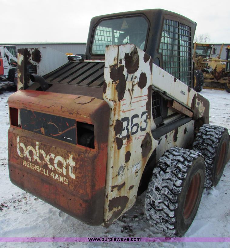 image for item I6612 2000 Bobcat 863 skid steer