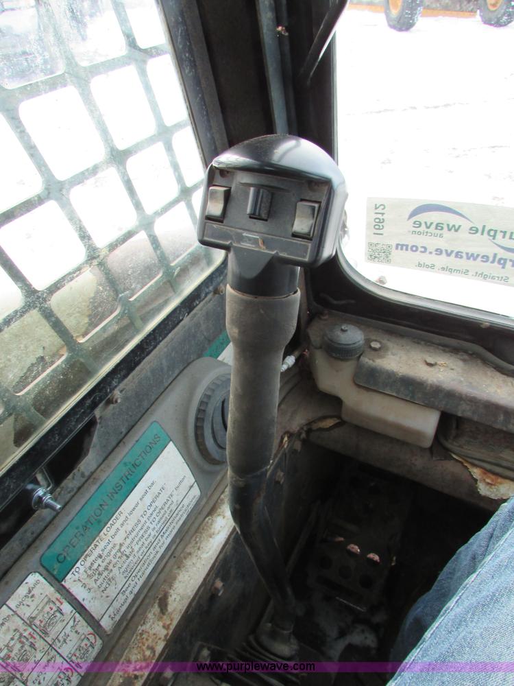 image for item I6612 2000 Bobcat 863 skid steer