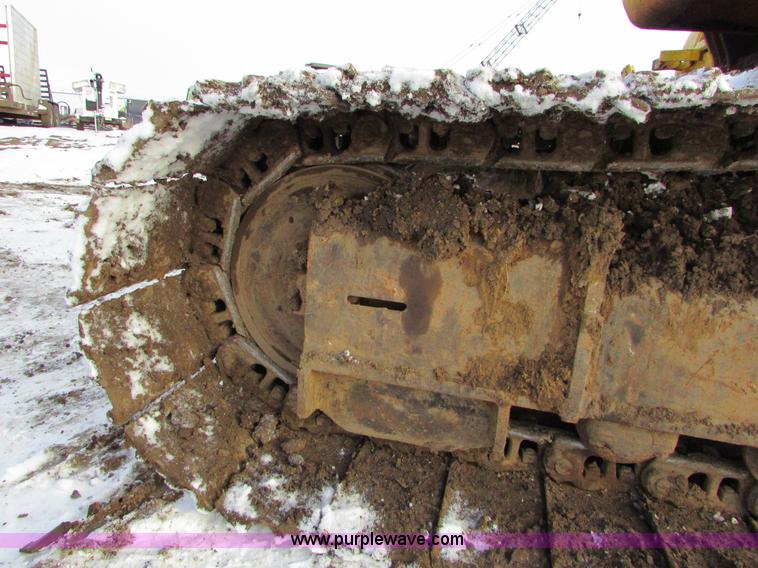 image for item I6613 2001 Kobelco SK-160 LC excavator